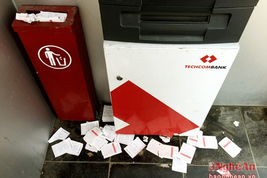 Nhếch nhác các điểm rút tiền ATM ở Nghệ An