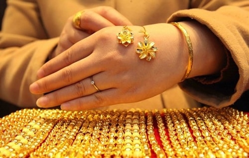 Giá vàng bật tăng phiên cuối tuần