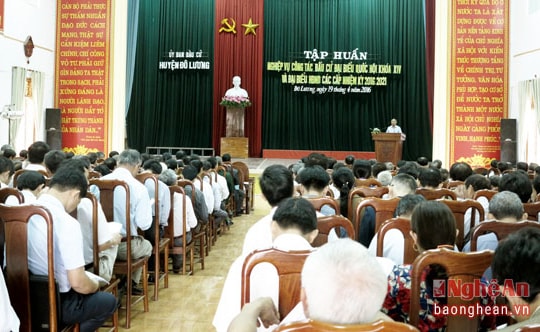 Các địa phương tổ chức Hội nghị tập huấn nghiệp vụ công tác bầu cử