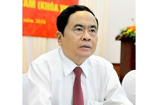 Nghiêm cấm lạm dụng quyền hạn, tiền bạc để mua chuộc cử tri