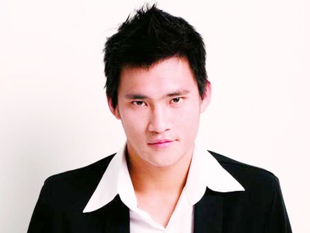 Cầu thủ xứ Nghệ vượt trội về khoản đẹp trai, nổi tiếng