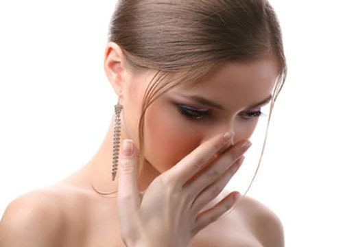 Chữa hôi miệng tận gốc bằng lá mùi tàu