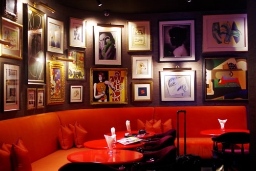 Khách sạn dùng vàng trang trí ở Singapore