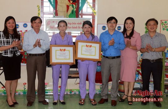 Nghệ An: Phát động noi gương các cô giáo mầm non cứu học sinh bị ong đốt