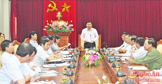 Tổ chức niêm yết danh sách những người ứng cử đại biểu Quốc hội và HĐND