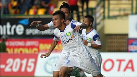 Cầu thủ Võ Ngọc Toàn - cánh chim lạ!