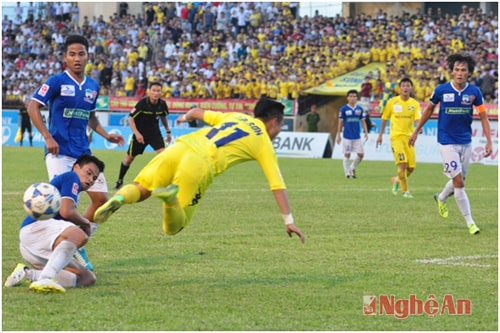 Trực tiếp vòng 7 V.league 2016: Hoàng Anh Gia Lai - Sông Lam Nghệ An