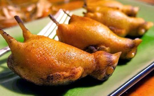 Món ăn gây nhiều tranh cãi nhất trong ẩm thực Pháp là gì?