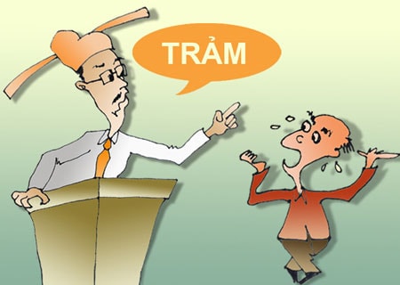 Cách chức Trưởng phòng giáo dục vì tố cáo nặc danh