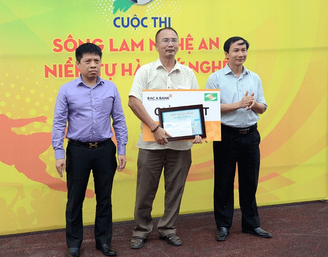 Trao giải đợt 2 cuộc thi 'Sông Lam Nghệ An - niềm tự hào xứ Nghệ'