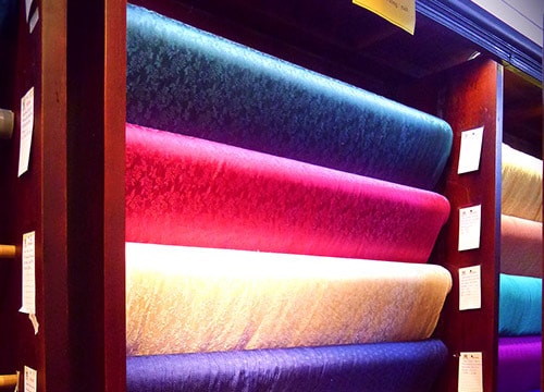 Tìm về làng lụa ngàn năm tuổi