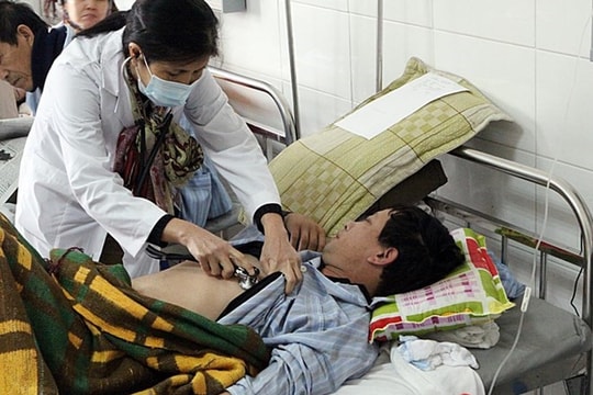 Ăn bún dọc mùng, cô gái 20 tuổi chết không kịp trăng trối