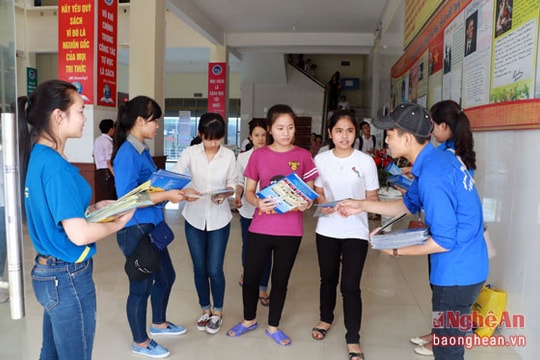 Hơn 2.500 thí sinh cụm thi Vinh tham gia kỳ thi đánh giá năng lực