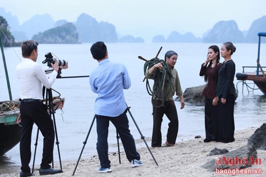 Ca khúc hướng về biển miền Trung của nhạc sỹ người Nghệ An gây xúc động