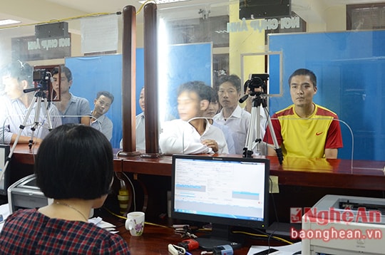 Nghệ An lần đầu tiên cấp giấy phép lái xe quốc tế