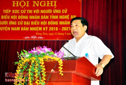 Cử tri xã Hùng Tiến: Quan tâm hơn nữa đến sự nghiệp trồng người