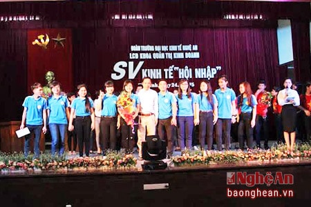 Gắn đào tạo với quá trình hội nhập kinh tế