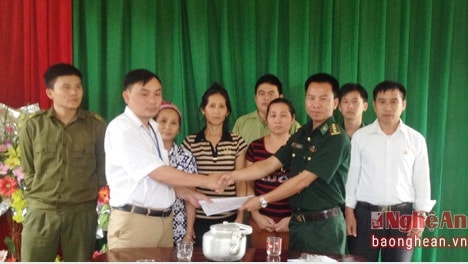 Nghệ An: BĐBP giải cứu 3 cô gái bị lừa bán sang Trung Quốc.