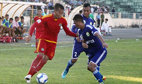 Số phận đen đủi của cựu tiền đạo SLNA vừa bị đánh vừa bị đuổi ở hạng Nhất