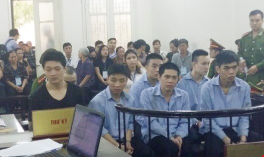 Nỗi đau 2 người đàn bà vô cớ thành nạn nhân vụ ngoại tình