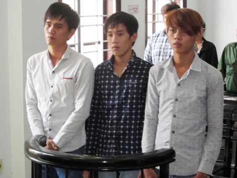 Sư thầy tử vong do đuổi trộm laptop