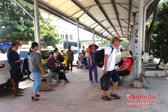 Thành phố Vinh: Bố trí hòm phiếu tại ga tàu cho cử tri vãng lai