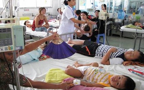 Cách phòng tránh bệnh mùa hè cho trẻ các bậc cha mẹ nên biết