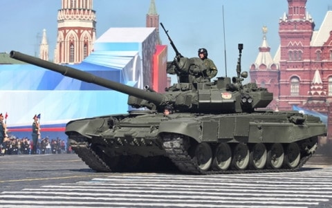 Siêu tăng T-14 Armata phô diễn sức mạnh trên trường bắn
