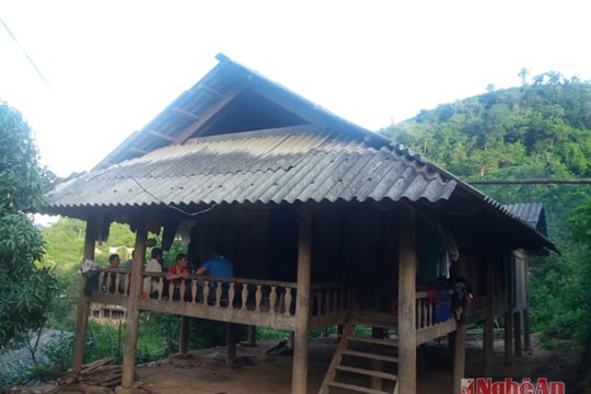 Nghệ An: Một học sinh mẫu giáo chết đuối