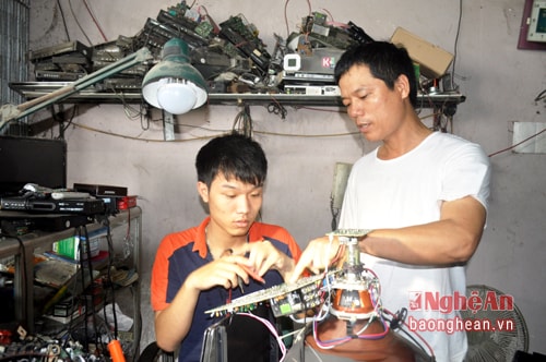 Gương mặt đạt Giải đặc biệt sáng tạo thanh thiếu niên nhi đồng Nghệ An 2016