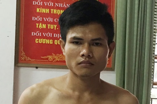 Nam thanh niên giả vờ mua hàng Online, dùng bình xịt hơi cay cướp Iphone 6 ở Nghệ An