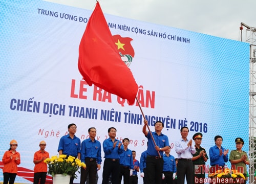 Ra quân chiến dịch tình nguyện hè 2016