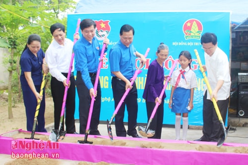 Nhiều hoạt động an sinh xã hội trong chiến dịch hè tình nguyện ở Nghệ An