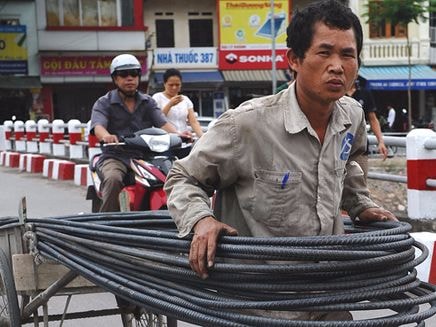 Quan hệ thân hữu - lực cản khổng lồ của kinh tế Việt Nam