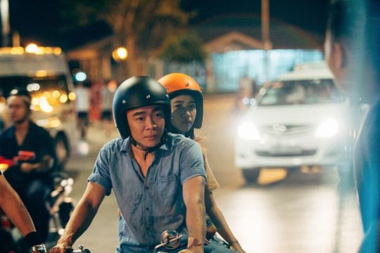 Chàng hát rong xứ Nghệ đi vay 'nóng' để làm phim về đời mình