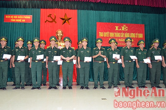 101 sỹ quan BĐBP được thăng quân hàm và nâng lương