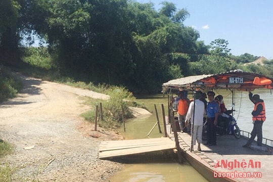 Người dân vui mừng khi có thông tin xây cầu Đò Cung