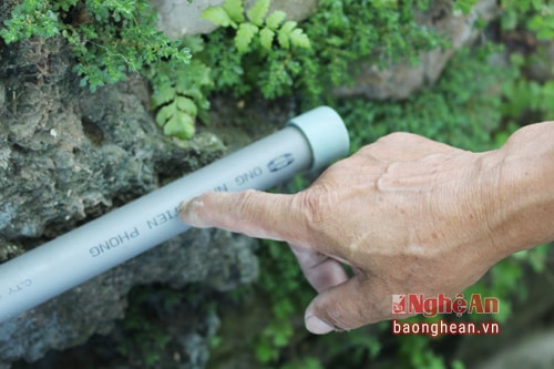 Gần nhà máy nước, hơn 300 hộ ở thị trấn Cầu Giát vẫn 'khát' nước sạch