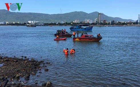 Chính thức khởi tố hình sự vụ chìm tàu du lịch trên sông Hàn