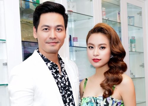 MC Phan Anh cùng Hoàng Thùy Linh đi sự kiện sau ồn ào '60 phút mở'