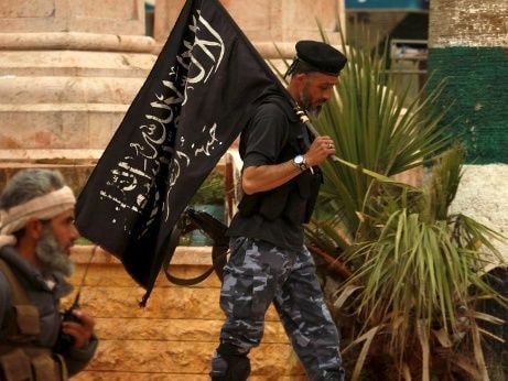 Mỹ sát cánh kẻ thù hòng lật đổ Tổng thống Syria