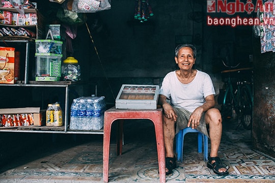 Cuộc sống sinh động của những người già ở khu Quang Trung