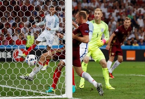 Anh - Nga (1-1): Thiếu may mắn, đội tuyển Anh bị đội tuyển Nga cầm hòa