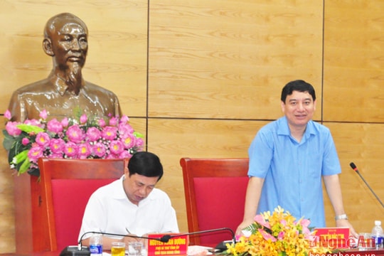 Tháo gỡ 'điểm nghẽn' đẩy mạnh phát triển kinh tế - xã hội