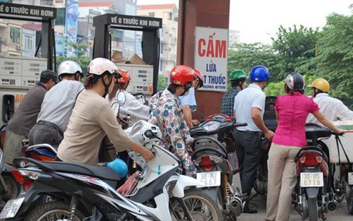 Lạm phát 'nhấp nhổm' theo giá xăng