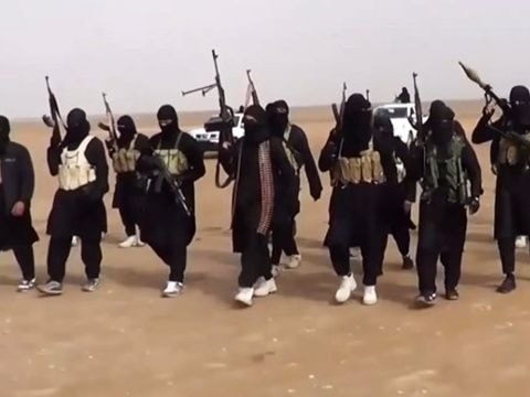 Các chiến binh IS đang tiến tới châu Âu để tấn công Bỉ, Pháp