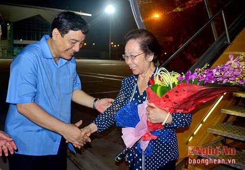 Nguyên Phó Chủ tịch nước Nguyễn Thị Doan thăm và làm việc tại Nghệ An