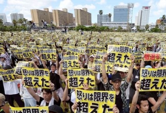 Nhật Bản: Hàng nghìn người phản đối Mỹ đóng quân ở Okinawa