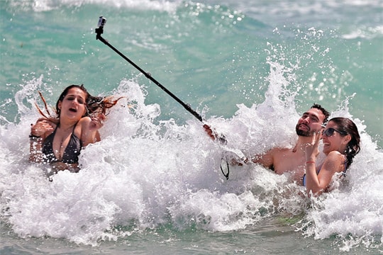 7 người chết chỉ vì một bức ảnh tự sướng