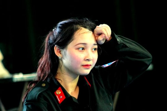 Ngắm nhan sắc xinh đẹp của nữ cảnh sát duy nhất dự thi 'Người đẹp phố biển Cửa Lò'